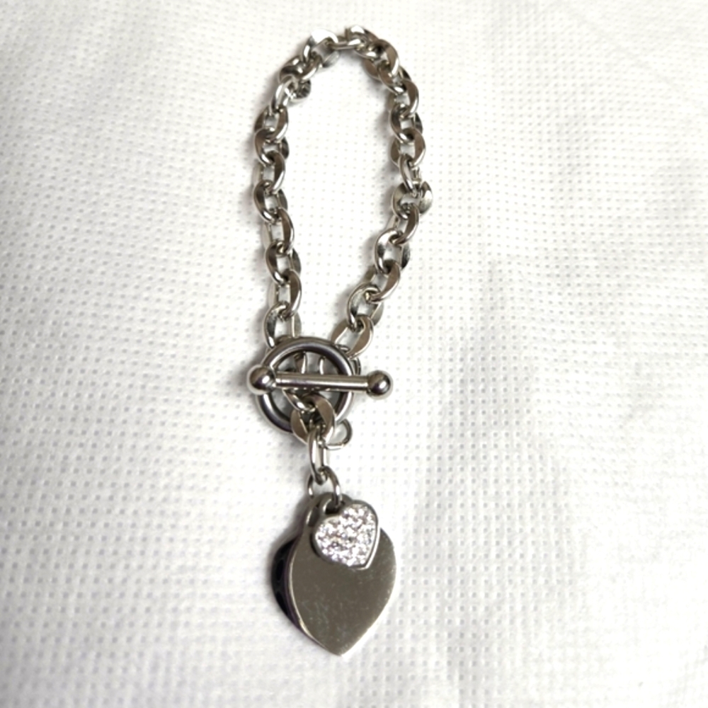 SS Heart Toggle Bracelet
